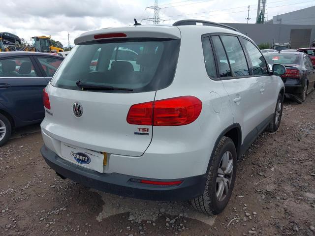 2013 VOLKSWAGEN TIGUAN S T