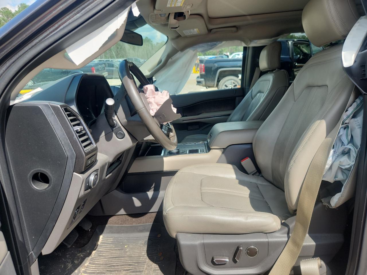 2018 Ford Expedition Limited VIN: 1FMJU1KT1JEA53845 Lot: 64032875