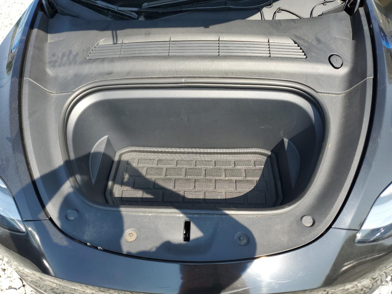2023 Tesla Model Y VIN: 7SAYGDEE2PA060139 Lot: 64735795