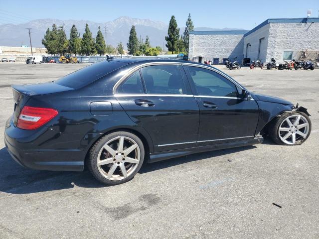  MERCEDES-BENZ C-CLASS 2014 Czarny