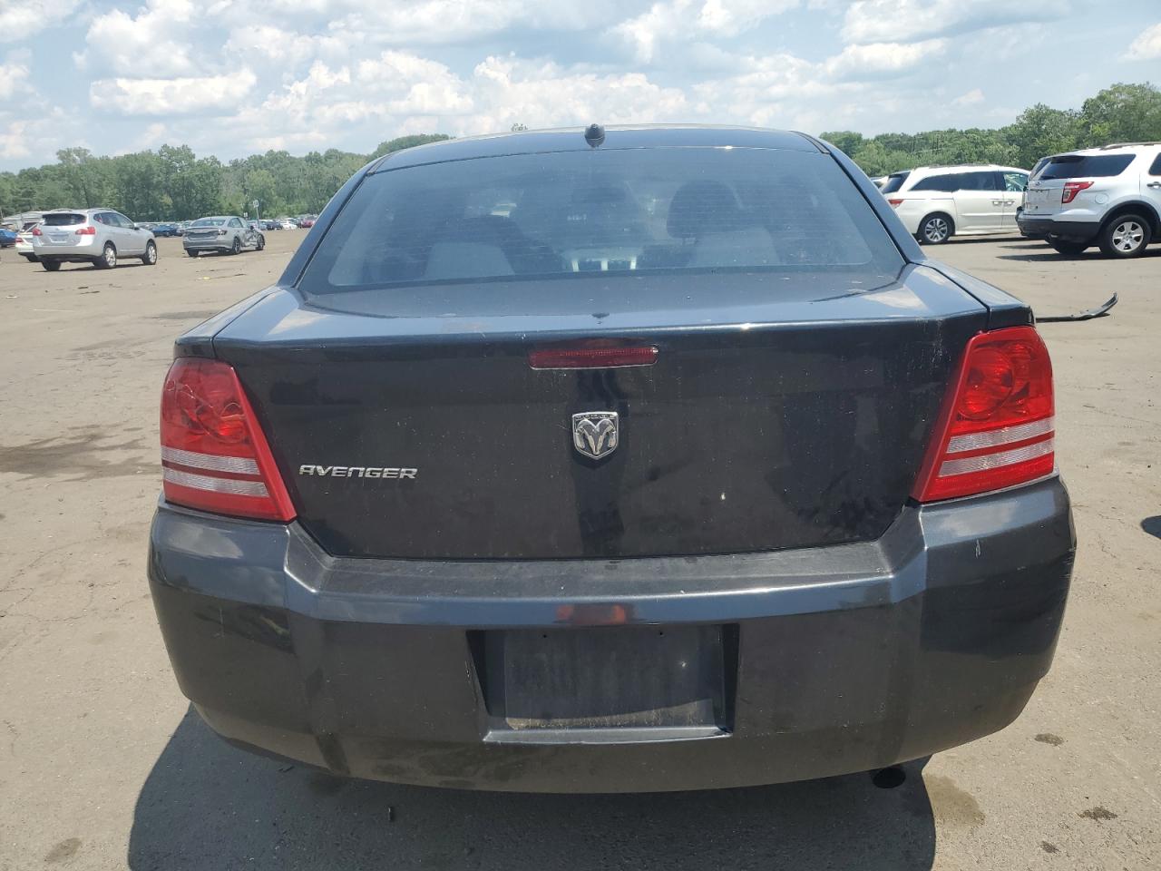 2017 Dodge Avenger Se VIN: 1B3LC46J88N143340 Lot: 62888705