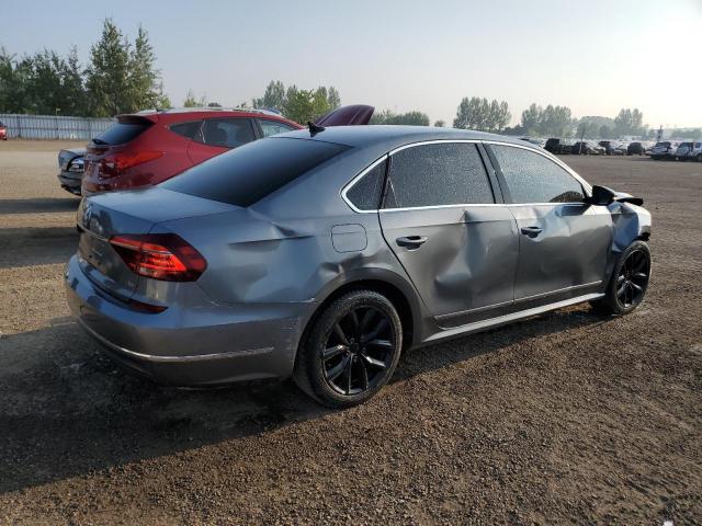  VOLKSWAGEN PASSAT 2017 Серый