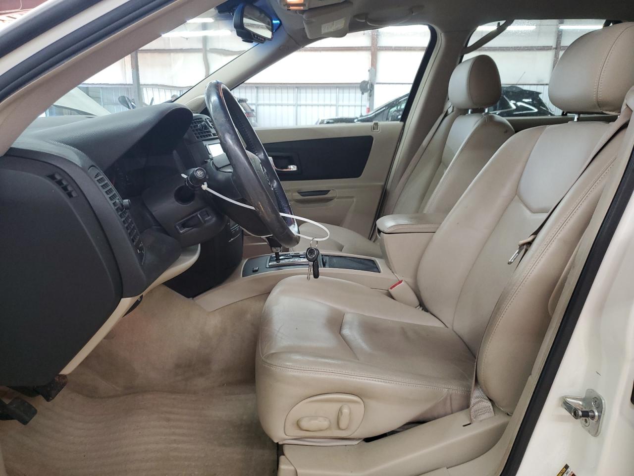2004 Cadillac Srx VIN: 1GYEE637440189240 Lot: 63550145