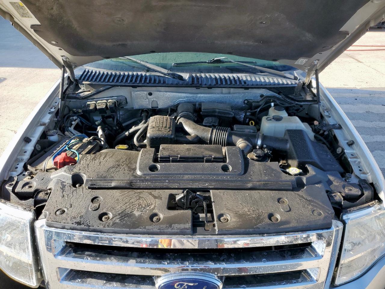 2011 Ford Expedition Xl VIN: 1FMJU1G52BEF46297 Lot: 66322445