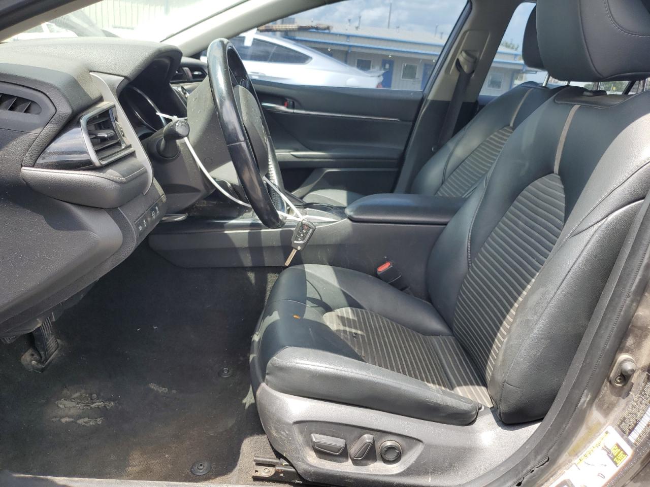 2019 Toyota Camry L VIN: 4T1B11HK7KU707010 Lot: 65037725