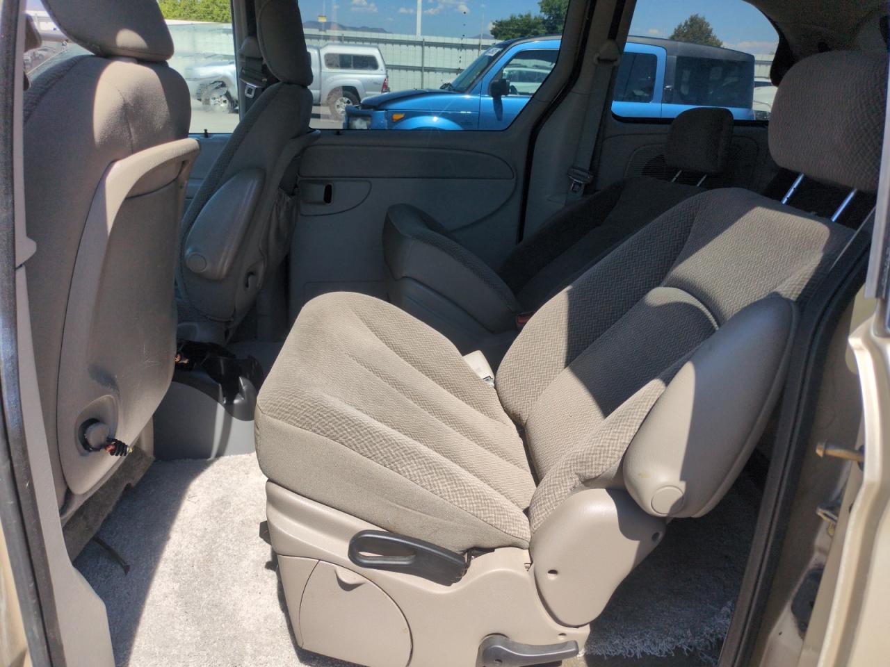 2006 Dodge Caravan Sxt VIN: 1D8GP45R06B541895 Lot: 62950625