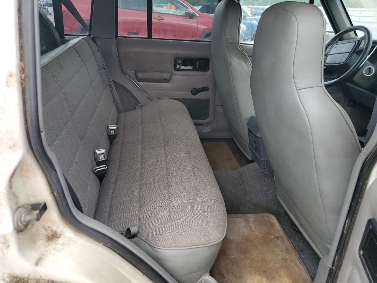 1996 Jeep Cherokee Sport VIN: 1J4FJ68S3TL103684 Lot: 63466265