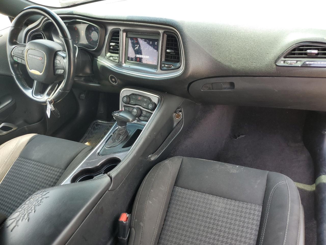 2018 Dodge Challenger Sxt VIN: 2C3CDZAG4JH118734 Lot: 63112725