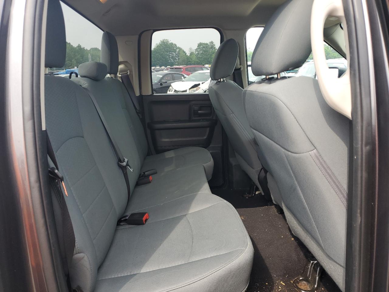 2017 Ram 1500 St VIN: 1C6RR7FG0HS702711 Lot: 63830455
