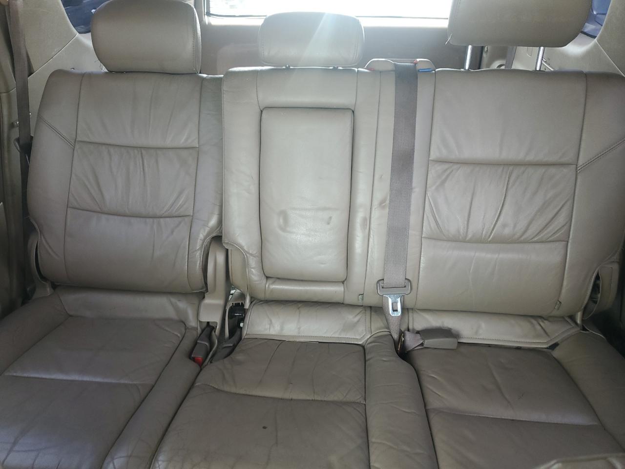 2003 Toyota Sequoia Limited VIN: 5TDBT48A53S186074 Lot: 64109225
