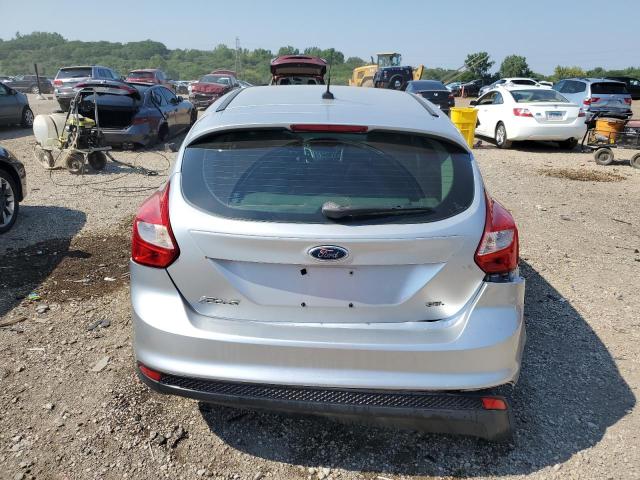  FORD FOCUS 2012 Silver