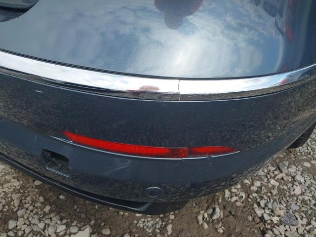 2011 VOLKSWAGEN PASSAT GT