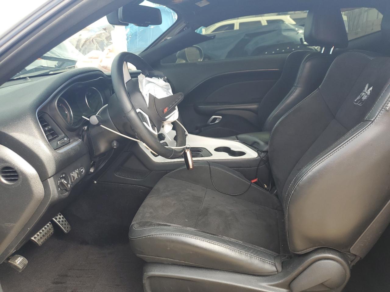 2017 Dodge Challenger R/T 392 VIN: 2C3CDZFJ0HH640999 Lot: 66958285