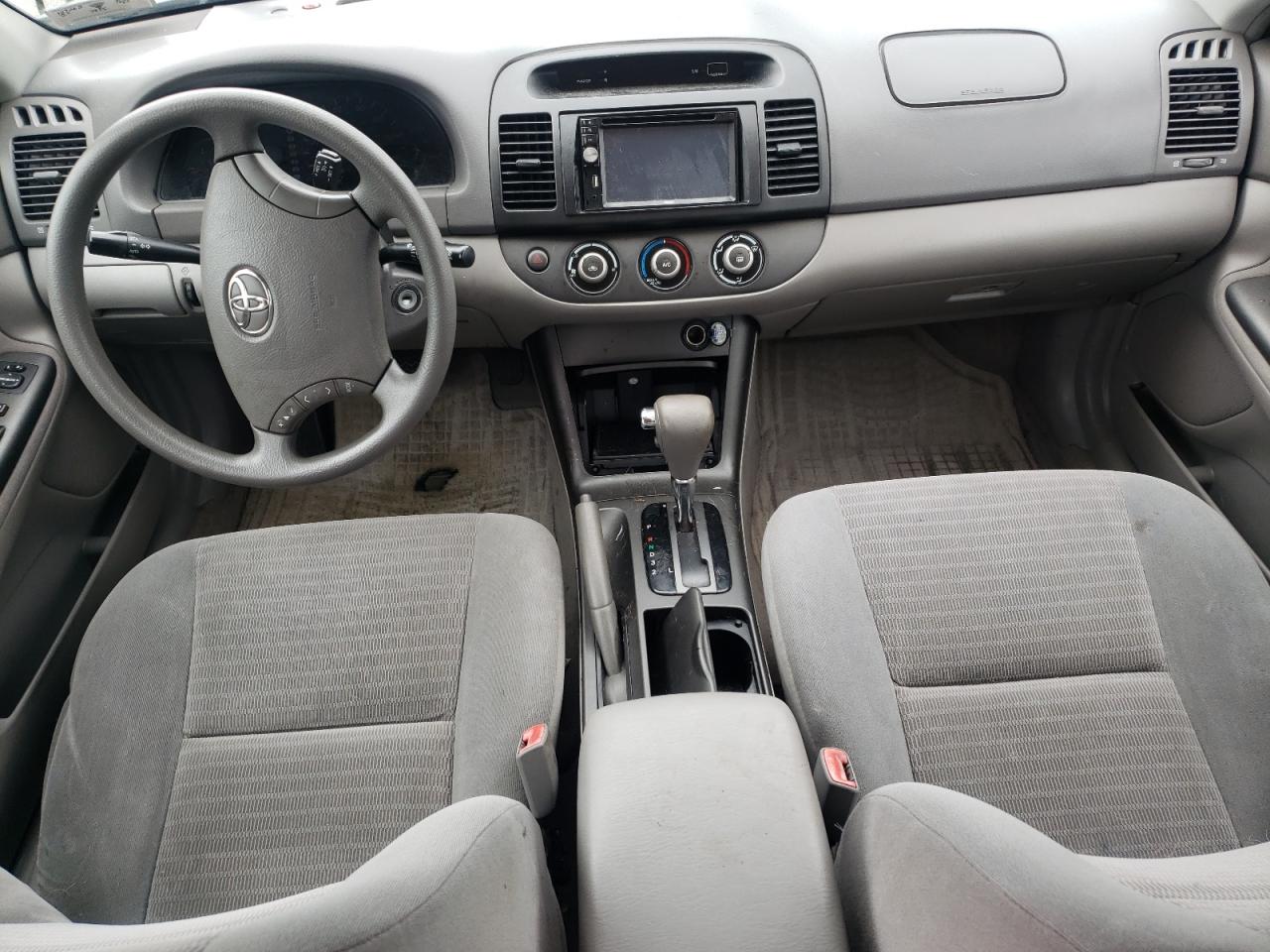 2005 Toyota Camry Le VIN: 4T1BE32K25U562794 Lot: 64539025