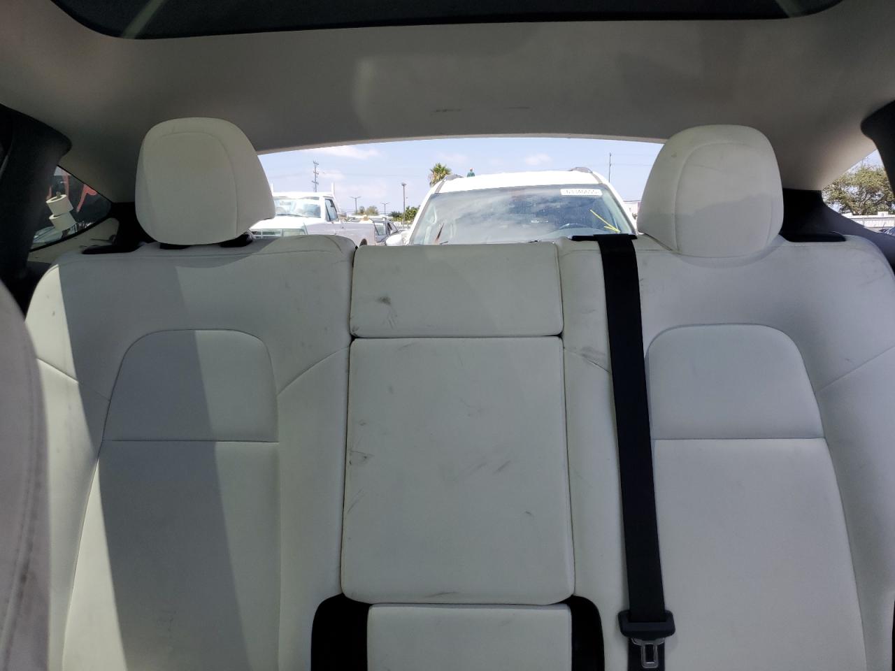 5YJYGAEE0MF178975 2021 Tesla Model Y