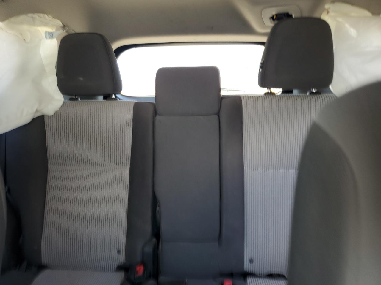 2015 Toyota Rav4 Le VIN: JTMZFREV2FJ053994 Lot: 65612305