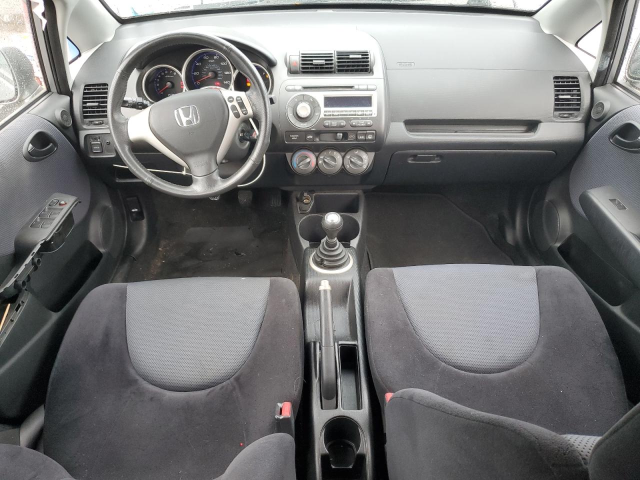 2007 Honda Fit S VIN: JHMGD37617S047260 Lot: 64701395