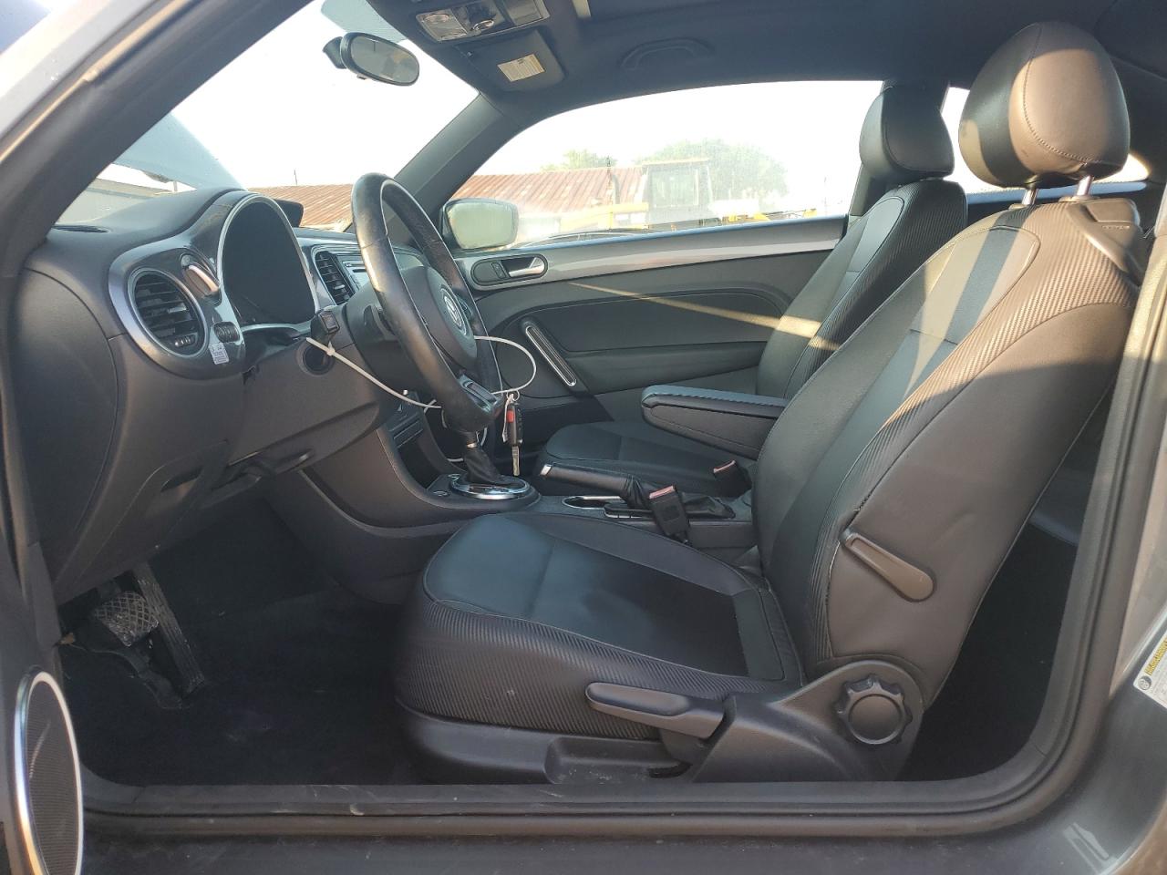 2013 Volkswagen Beetle VIN: 3VWJL7ATXDM656445 Lot: 64355075