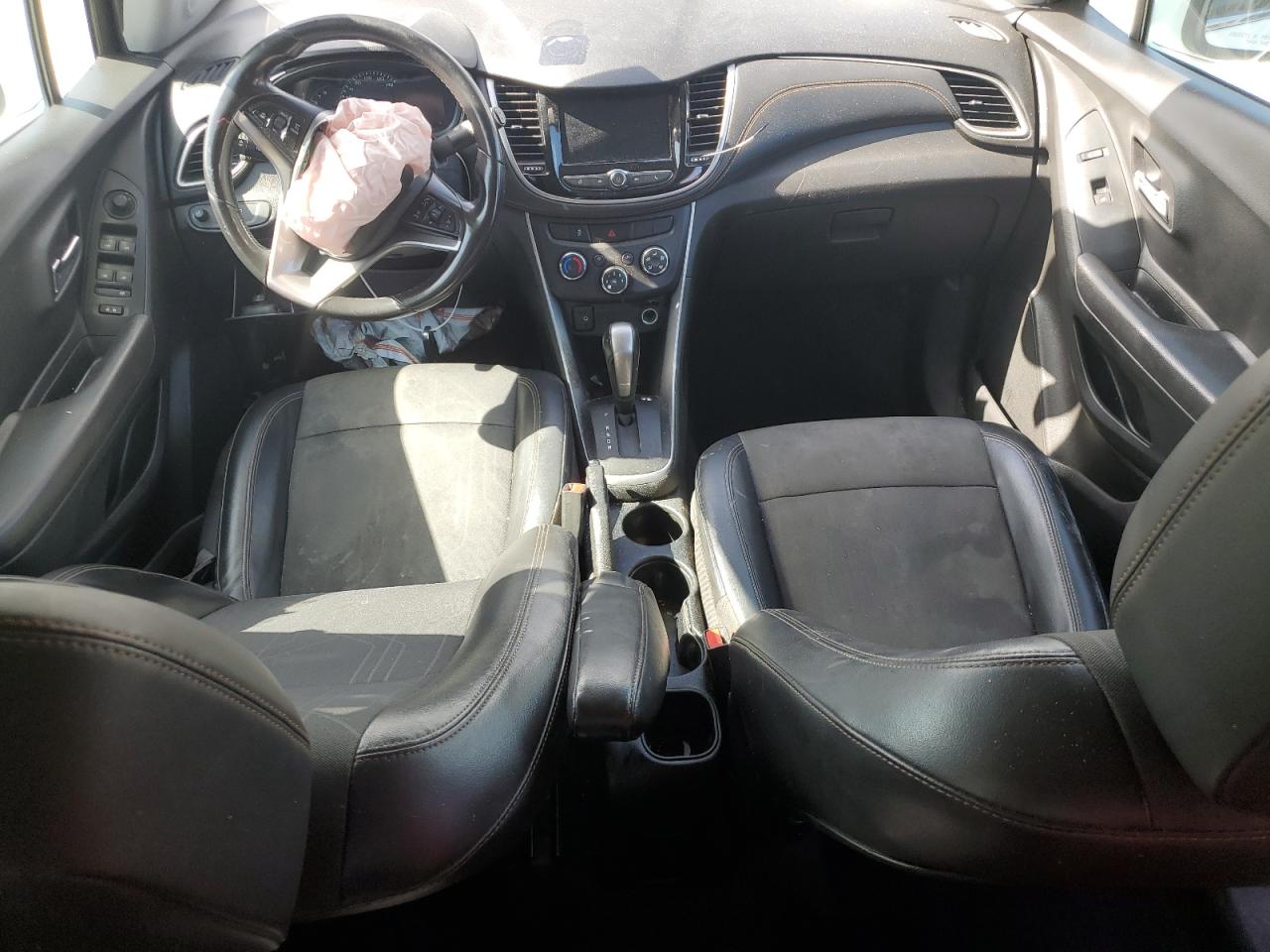 2020 Chevrolet Trax 1Lt VIN: KL7CJLSB5LB042972 Lot: 66159815