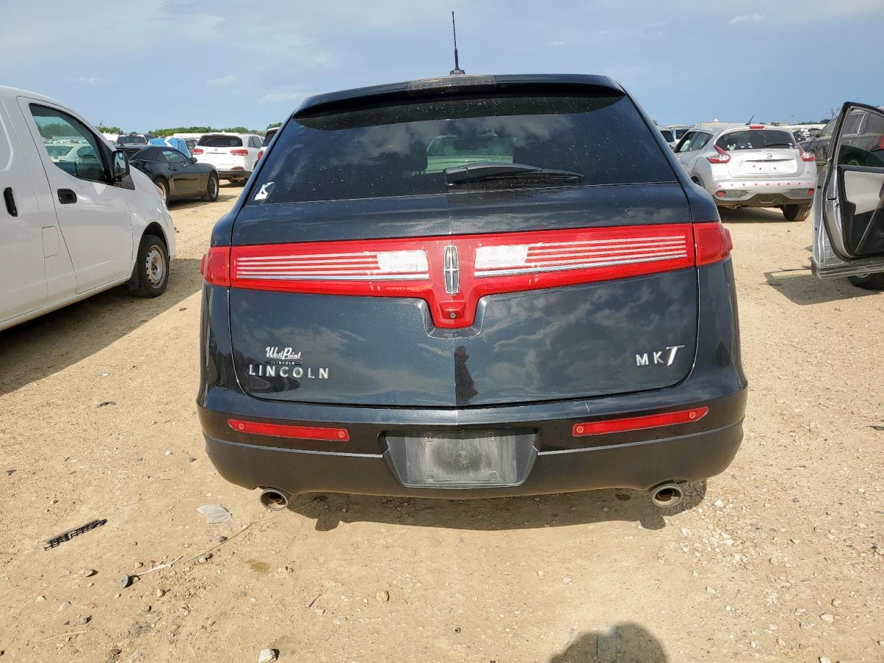 2015 Lincoln Mkt VIN: 2LMHJ5FK7FBL02608 Lot: 64018185