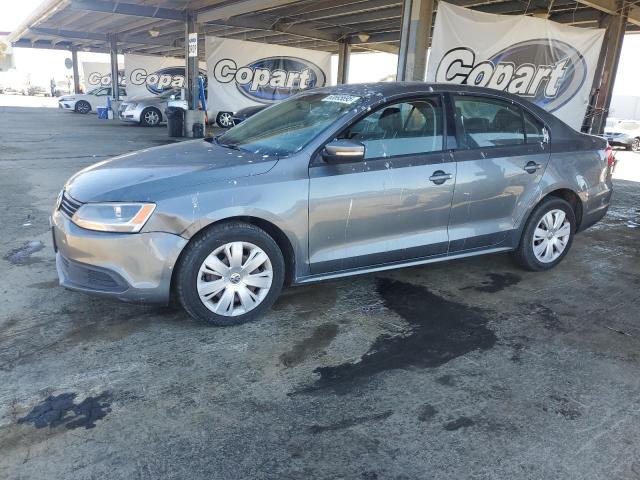 Sedans VOLKSWAGEN JETTA 2014 Szary