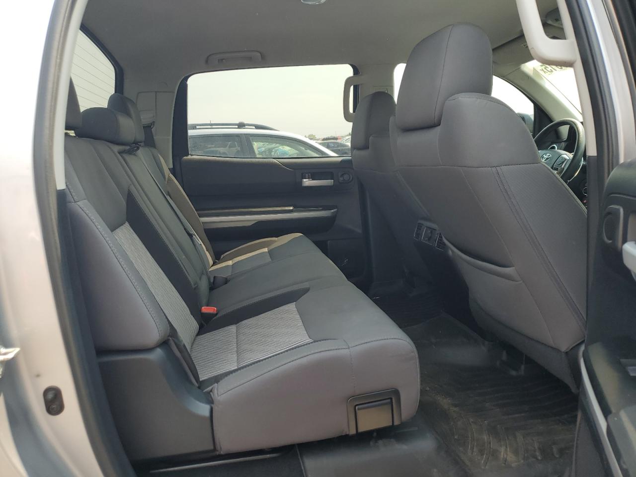 2014 Toyota Tundra Crewmax Sr5 VIN: 5TFEM5F14EX080537 Lot: 63875815