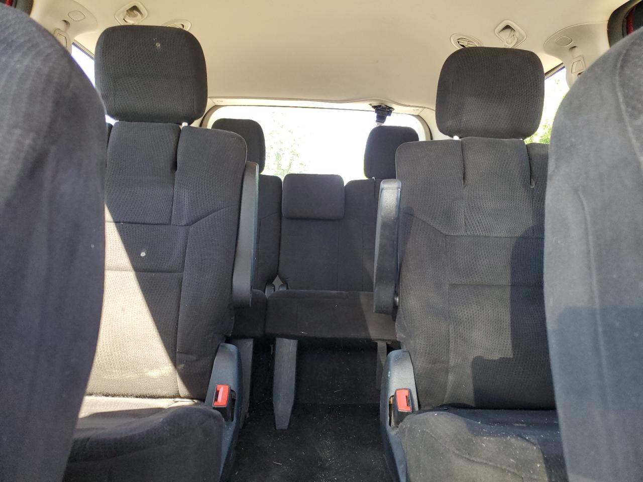 2011 Dodge Grand Caravan Express VIN: 2D4RN4DG4BR653689 Lot: 65200735