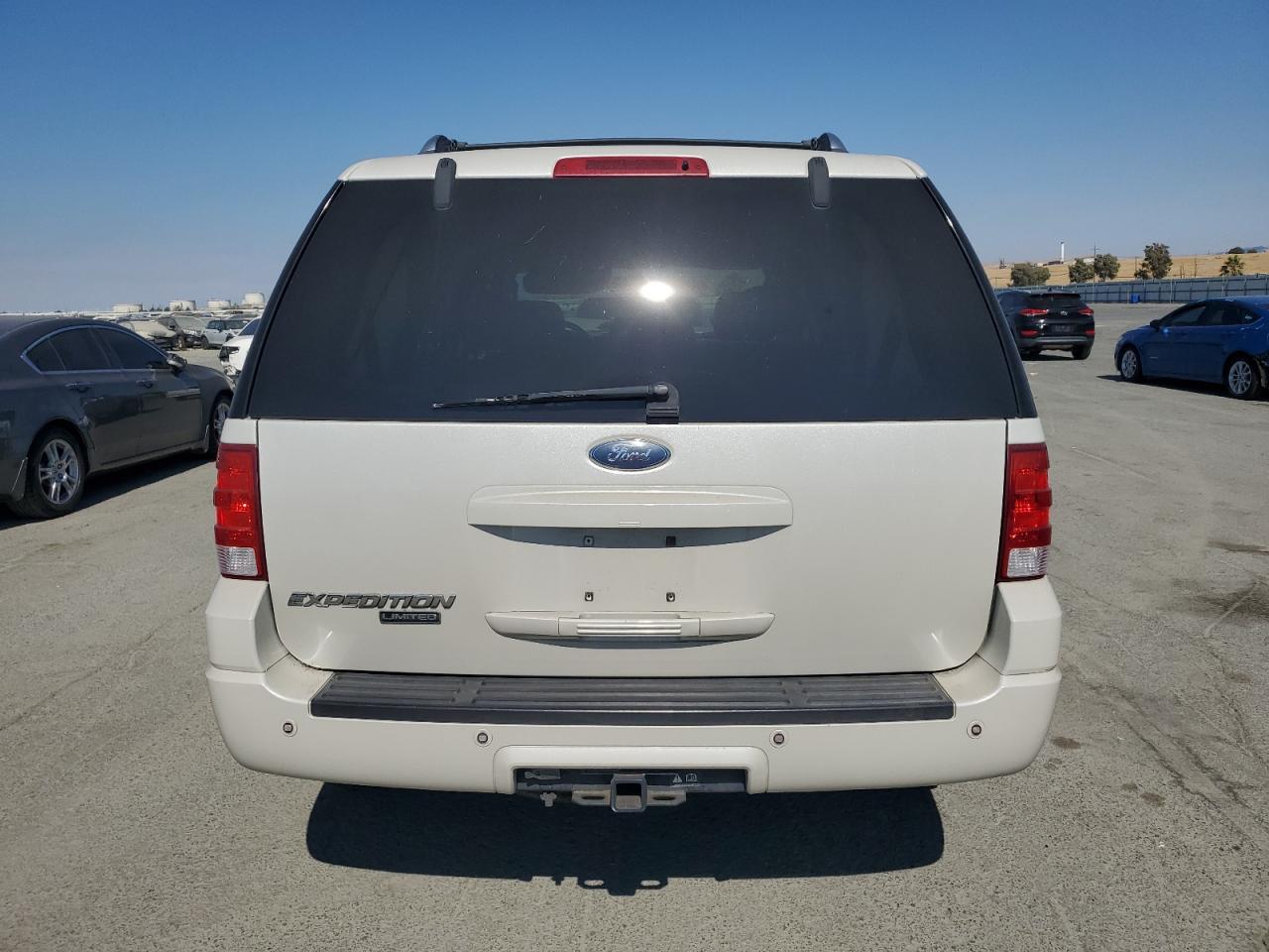 2006 Ford Expedition Limited VIN: 1FMFU19586LA76006 Lot: 64698445