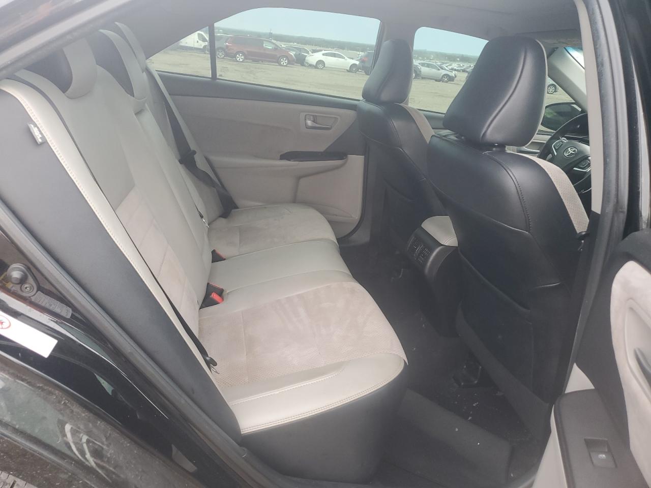 2015 Toyota Camry Le VIN: 4T1BF1FK4FU947576 Lot: 64109925
