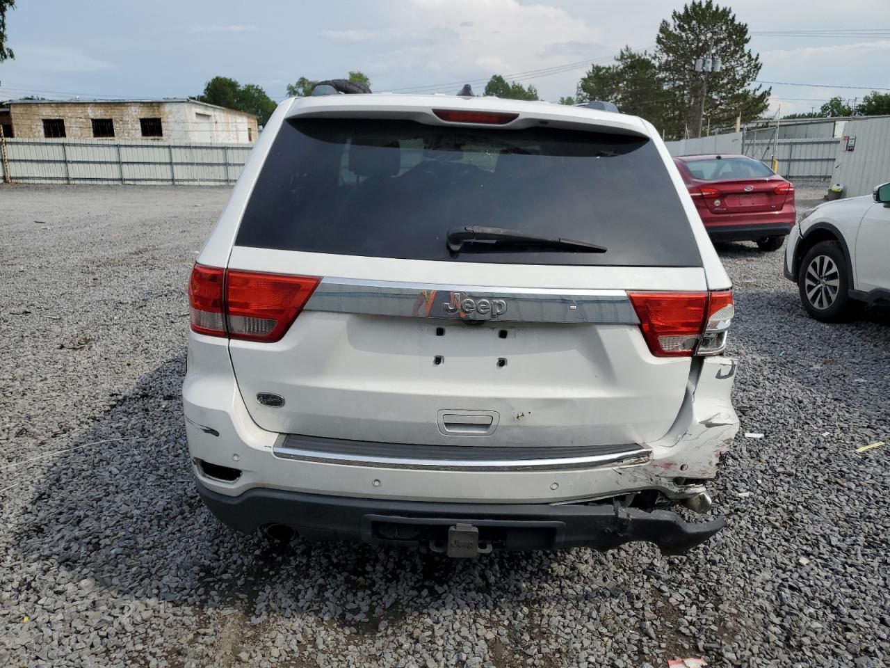 2013 Jeep Grand Cherokee Overland VIN: 1C4RJECT0DC588669 Lot: 62114365