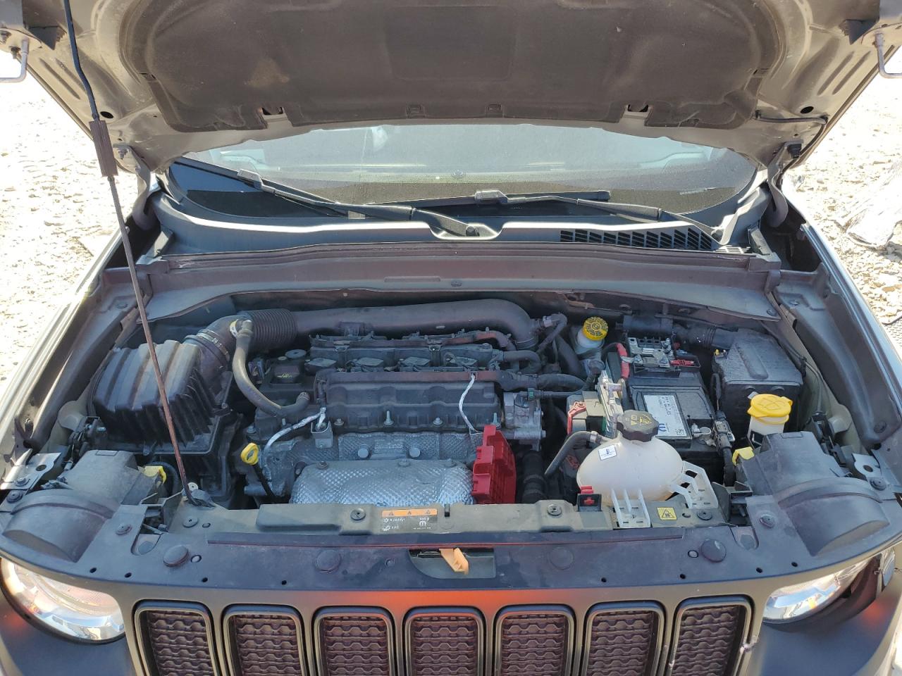 2021 Jeep Renegade Sport VIN: ZACNJDAB2MPN07800 Lot: 63335565