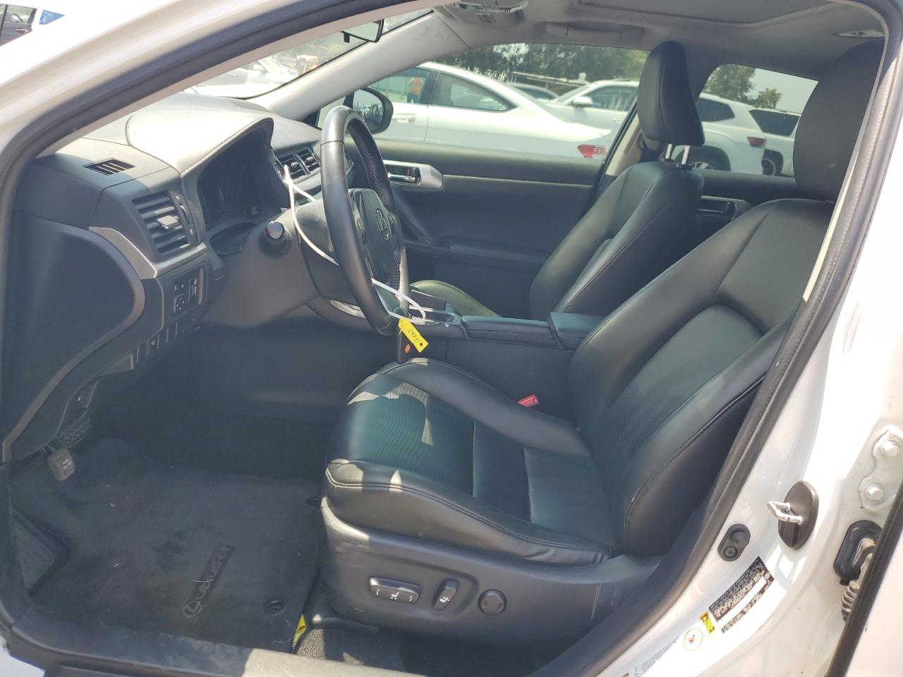 2013 Lexus Ct 200 VIN: JTHKD5BH4D2171565 Lot: 64325295