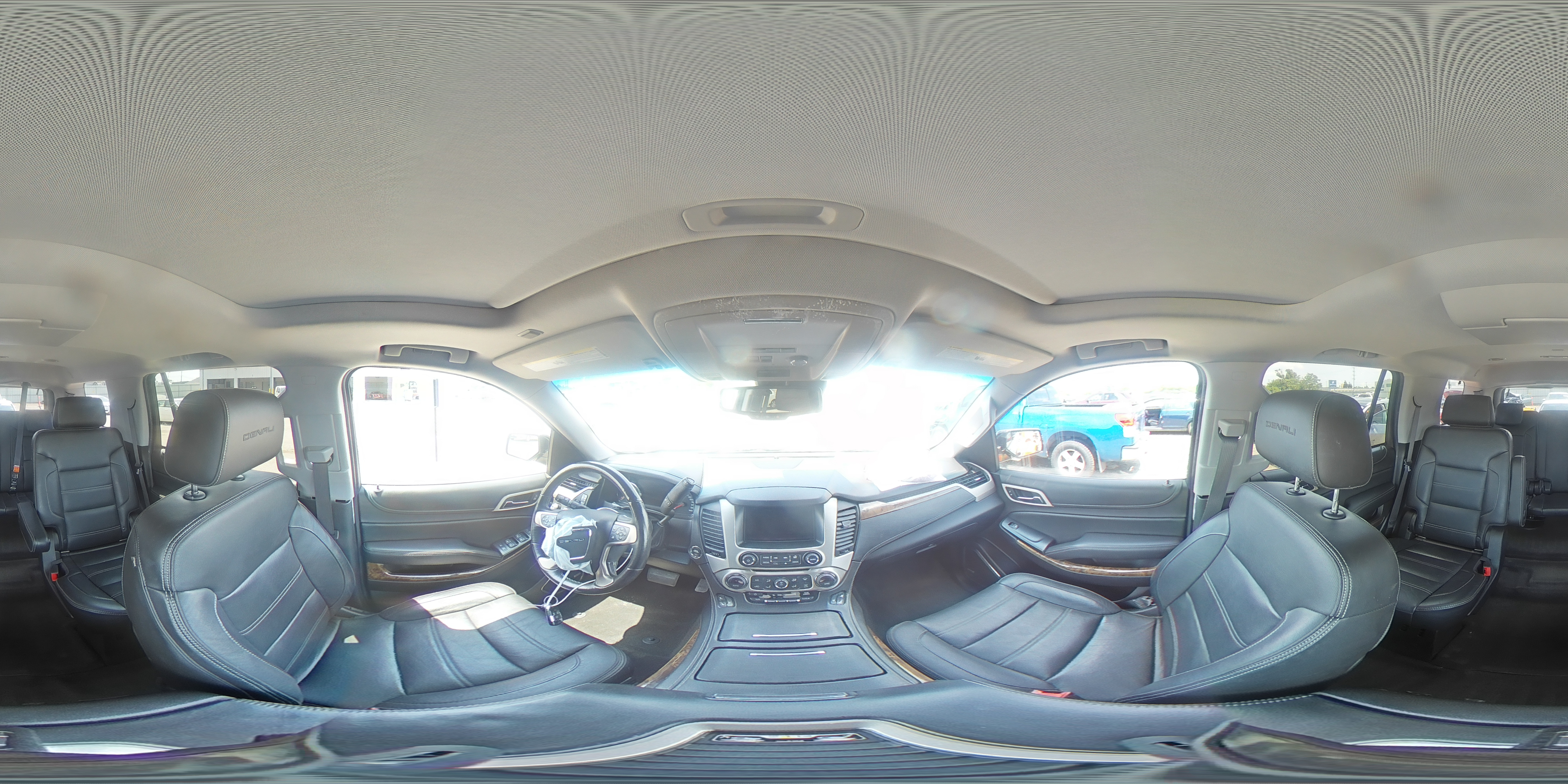 2016 GMC Yukon Denali VIN: 1GKS2CKJ2GR105823 Lot: 64419295