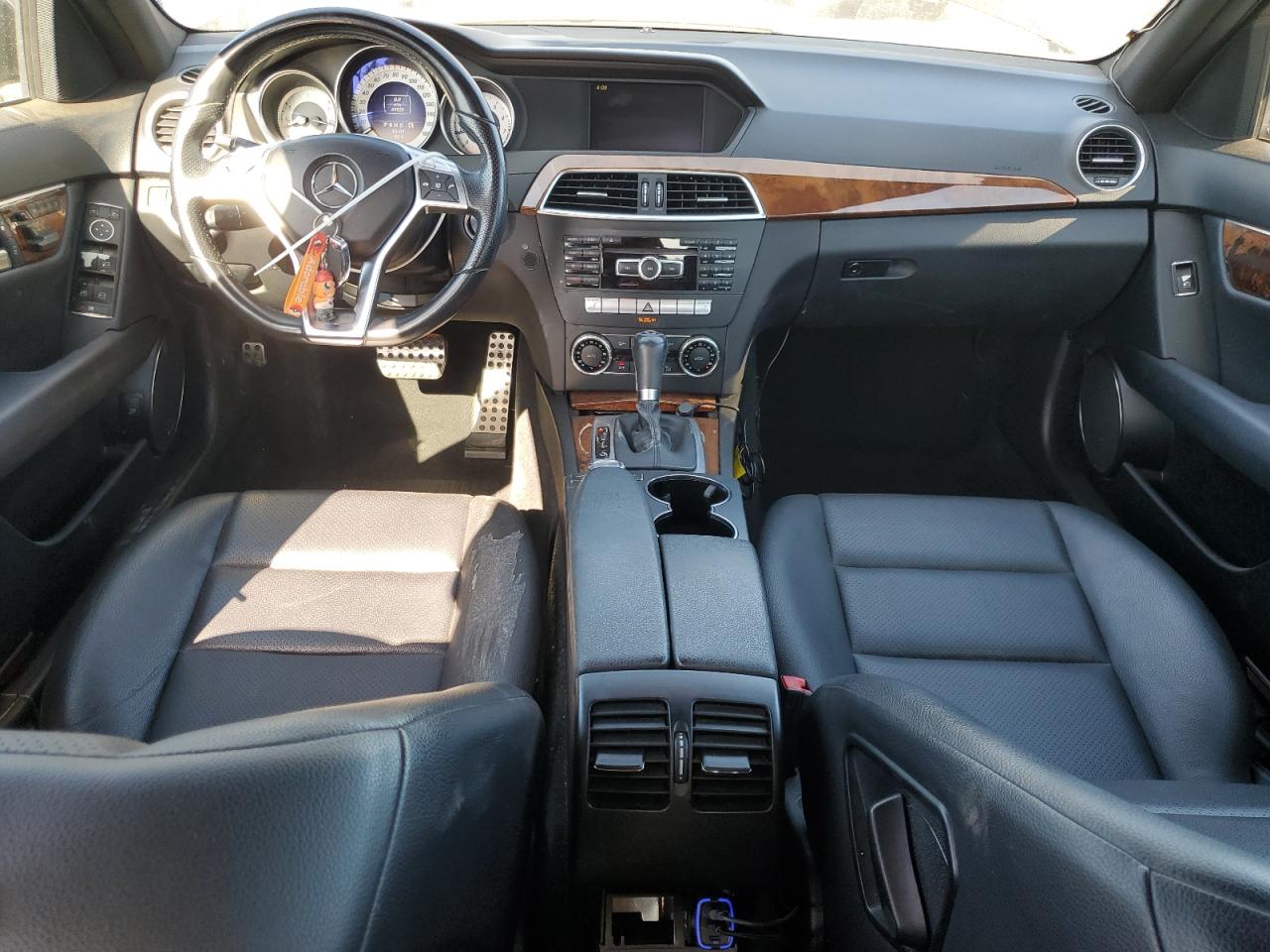 2012 Mercedes-Benz C 250 VIN: WDDGF4HB5CR216782 Lot: 67094185