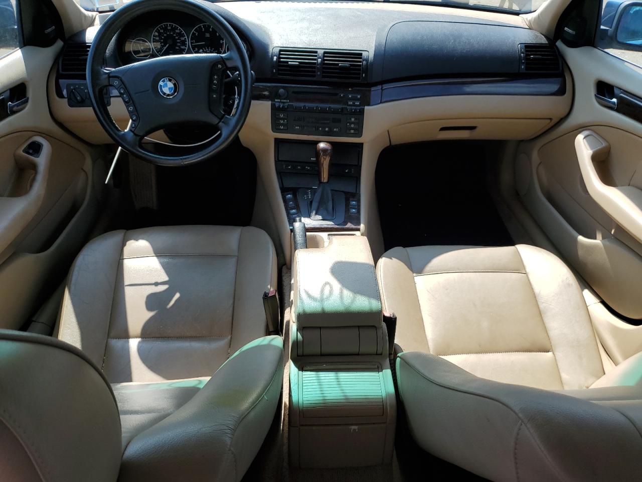2003 BMW 330 Xi VIN: WBAEW53423PG20991 Lot: 62170005
