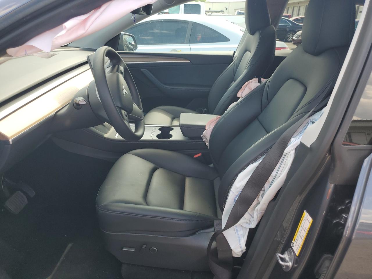 2023 Tesla Model Y VIN: 7SAYGDED8PF943673 Lot: 65192905