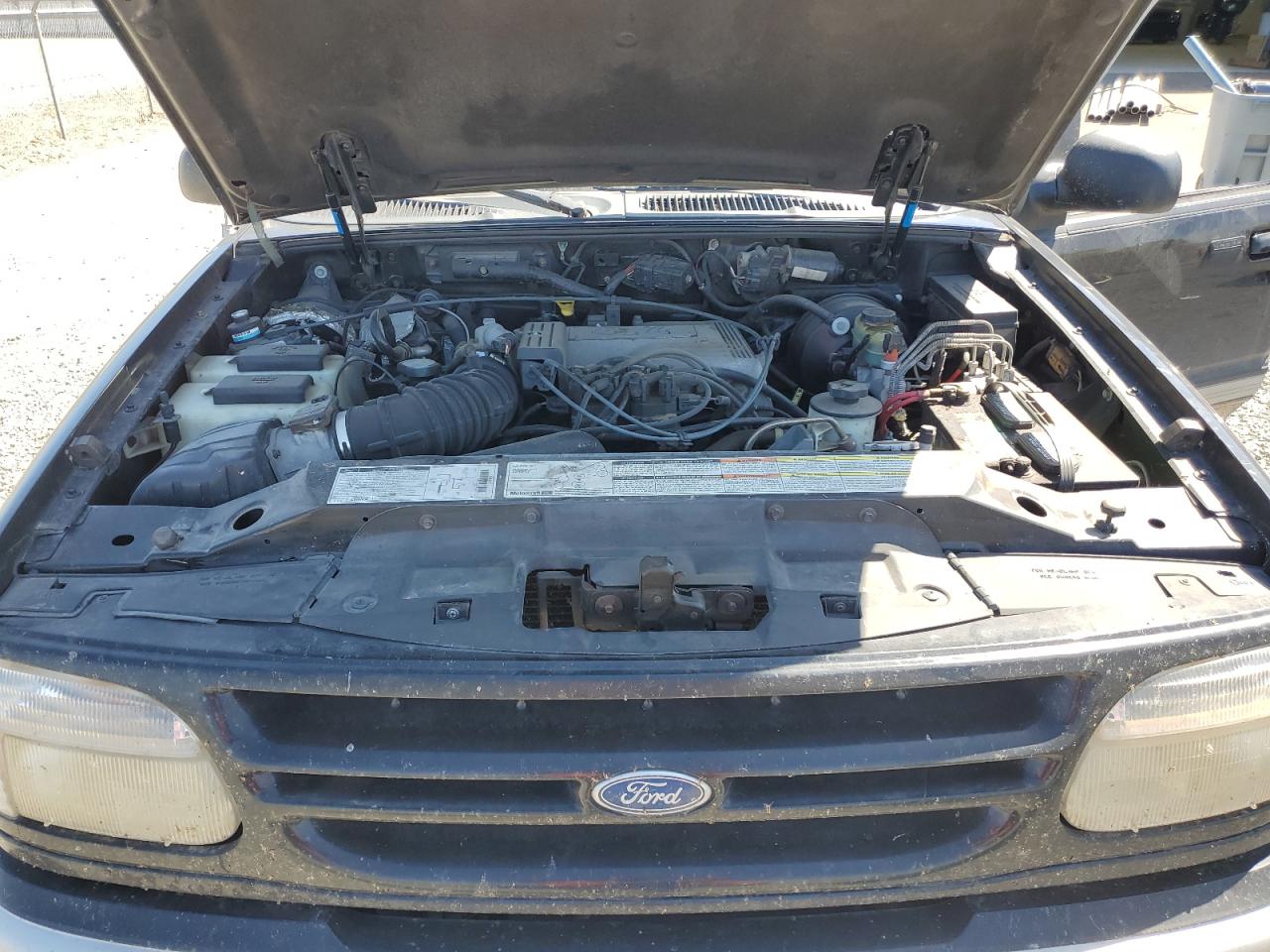 1998 Ford Explorer VIN: 1FMZU35P7WUB78052 Lot: 63644745