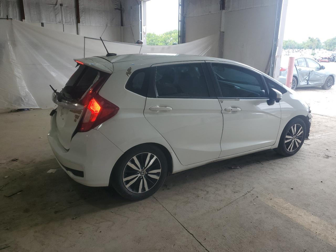3HGGK5H86JM702890 HONDA FIT 2018