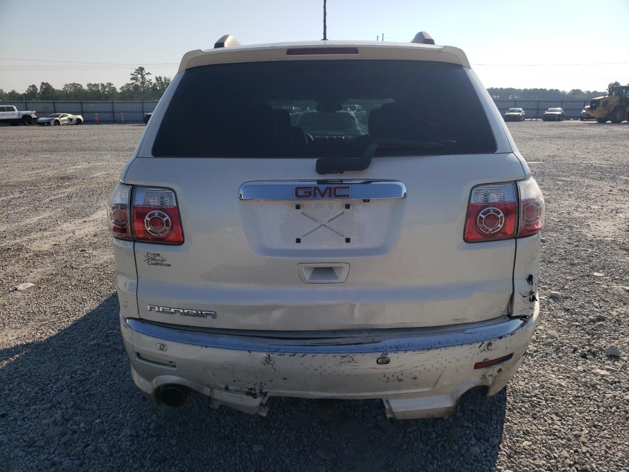 2011 GMC Acadia Denali VIN: 1GKKRTED2BJ403670 Lot: 63310575