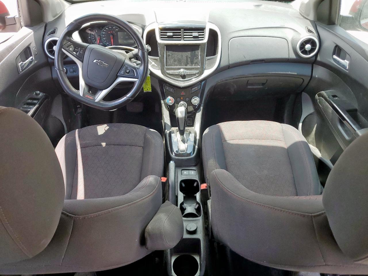 2020 Chevrolet Sonic Lt VIN: 1G1JD5SB8L4135592 Lot: 64617475