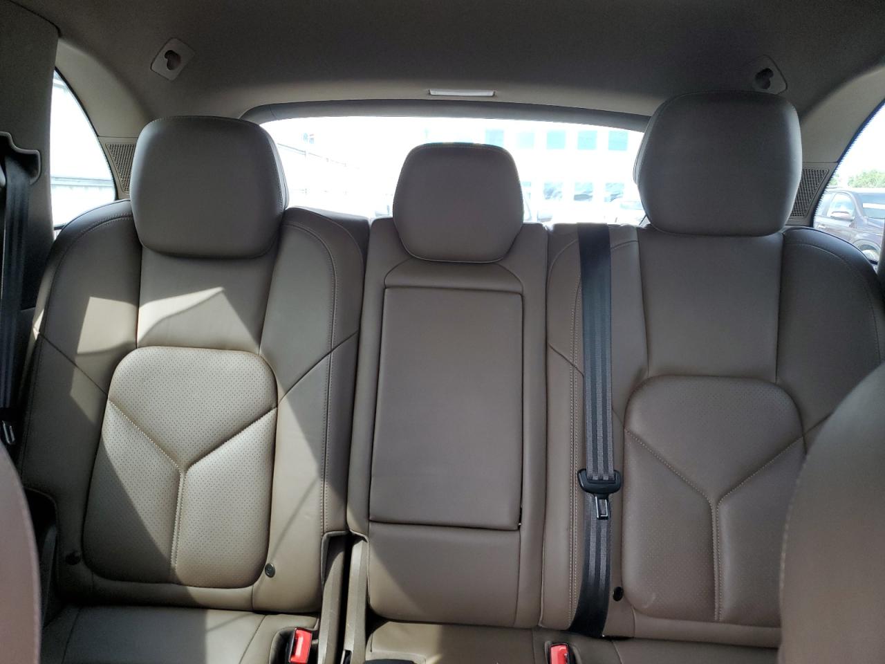 2012 Porsche Cayenne VIN: WP1AA2A20CLA00644 Lot: 63054265