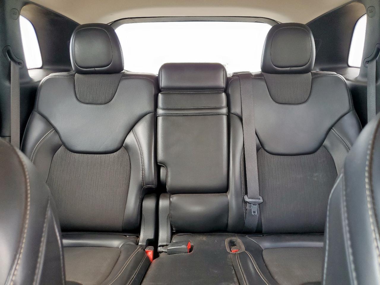 2018 Jeep Cherokee Latitude Plus VIN: 1C4PJLLX6JD539285 Lot: 65409345