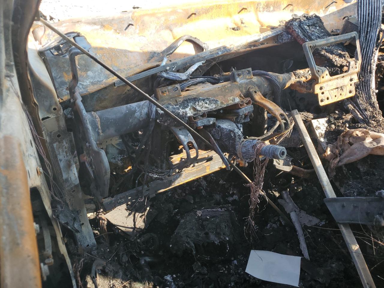 2015 Jeep Cherokee Latitude VIN: 1C4PJMCS5FW620137 Lot: 63941345