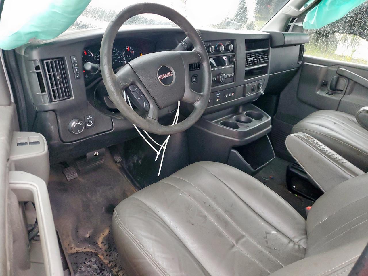 2018 GMC Savana G2500 VIN: 1GTW7AFG5J1341342 Lot: 63656565