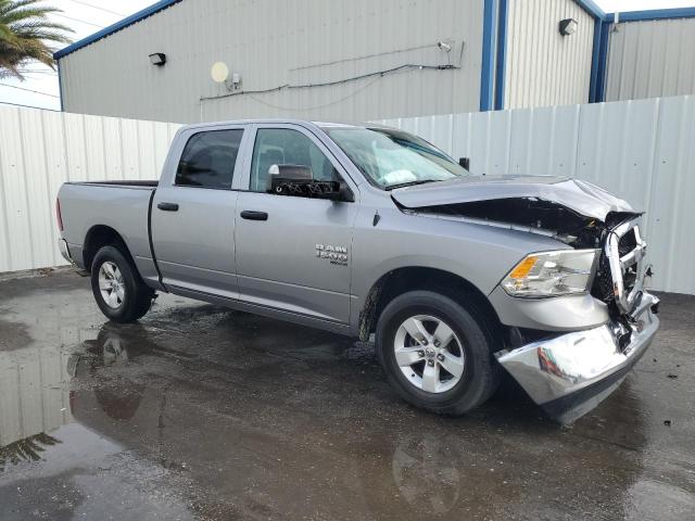  RAM 1500 2022 Srebrny