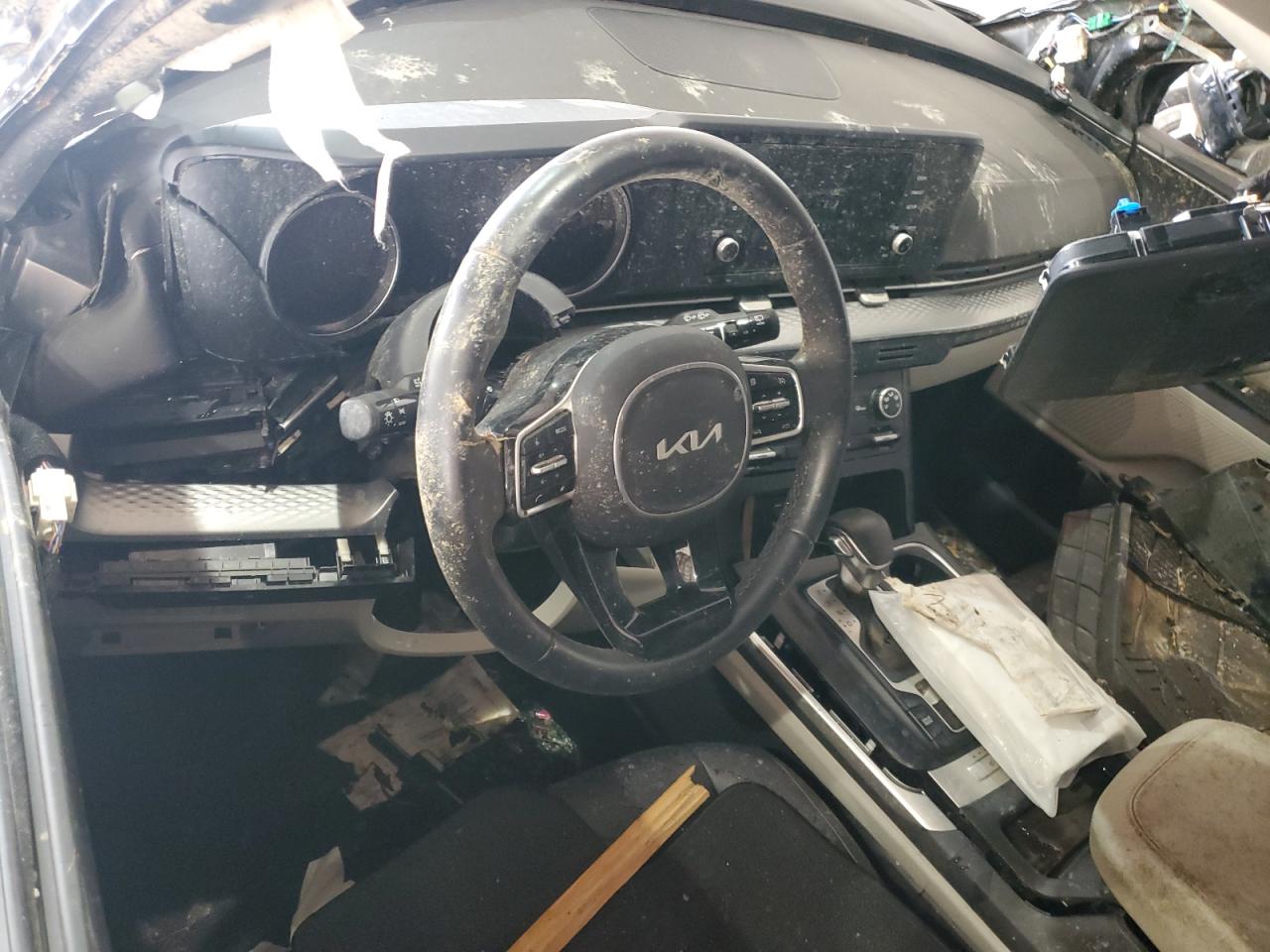 2022 Kia Carnival Lx VIN: KNDNB4H34N6122578 Lot: 65078305