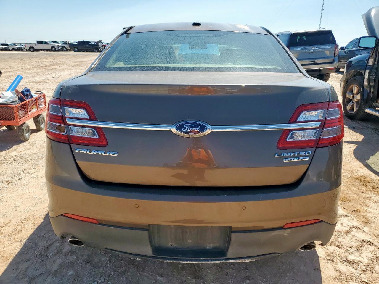 2015 Ford Taurus Limited VIN: 1FAHP2F8XFG141154 Lot: 63006255