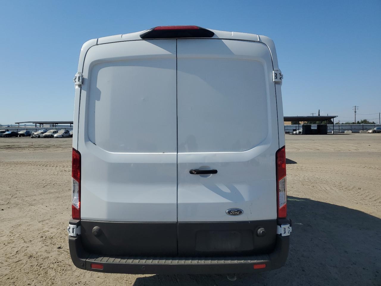 2024 Ford Transit T-250 VIN: 1FTBR1C8XRKA64117 Lot: 64147405