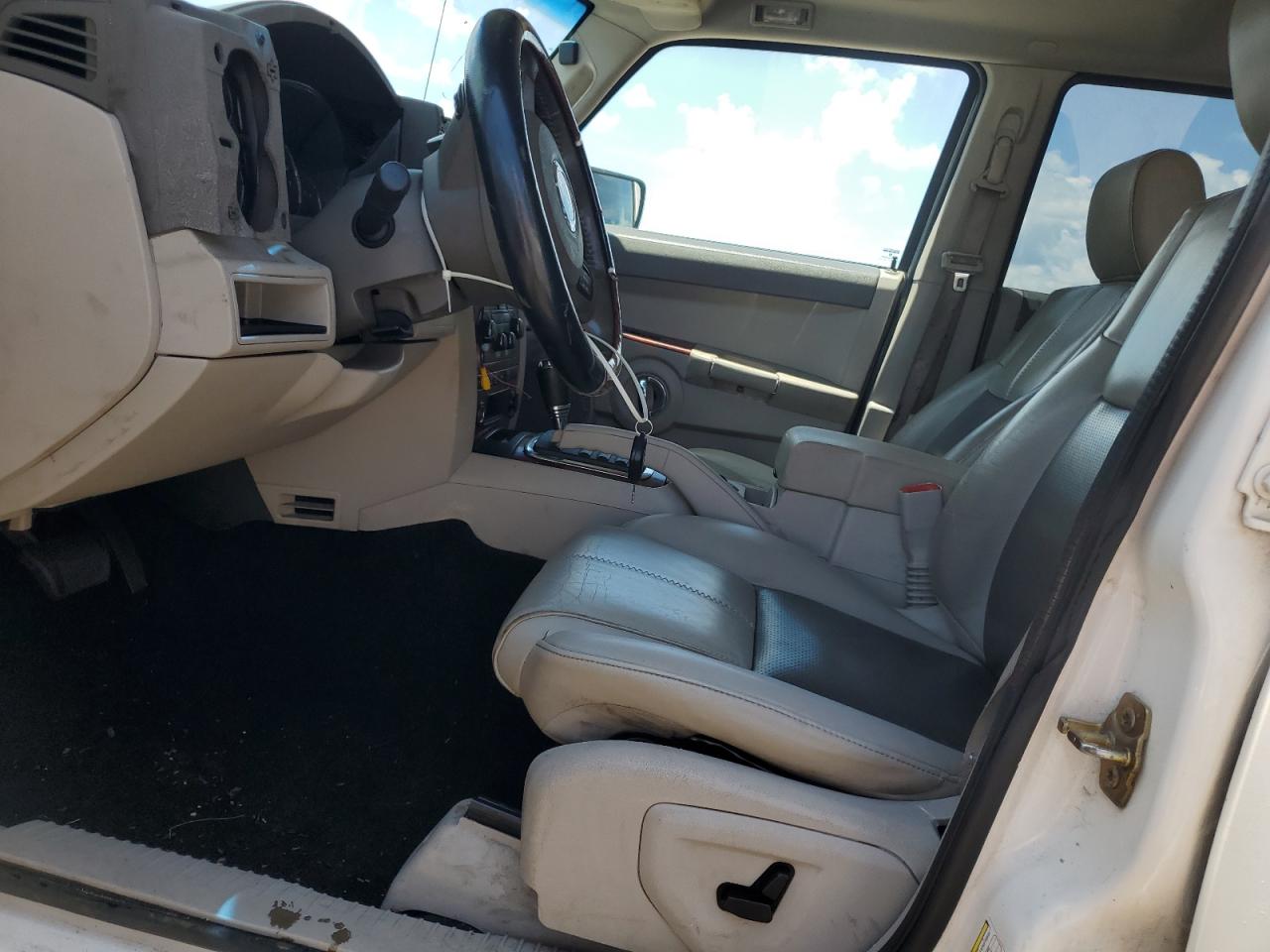 2007 Jeep Commander Limited VIN: 1J8HH582X7C507939 Lot: 64052895
