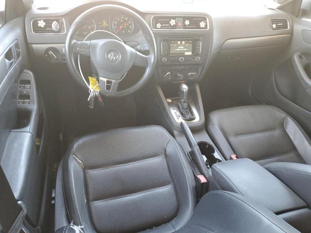  VOLKSWAGEN JETTA 2013 Srebrny